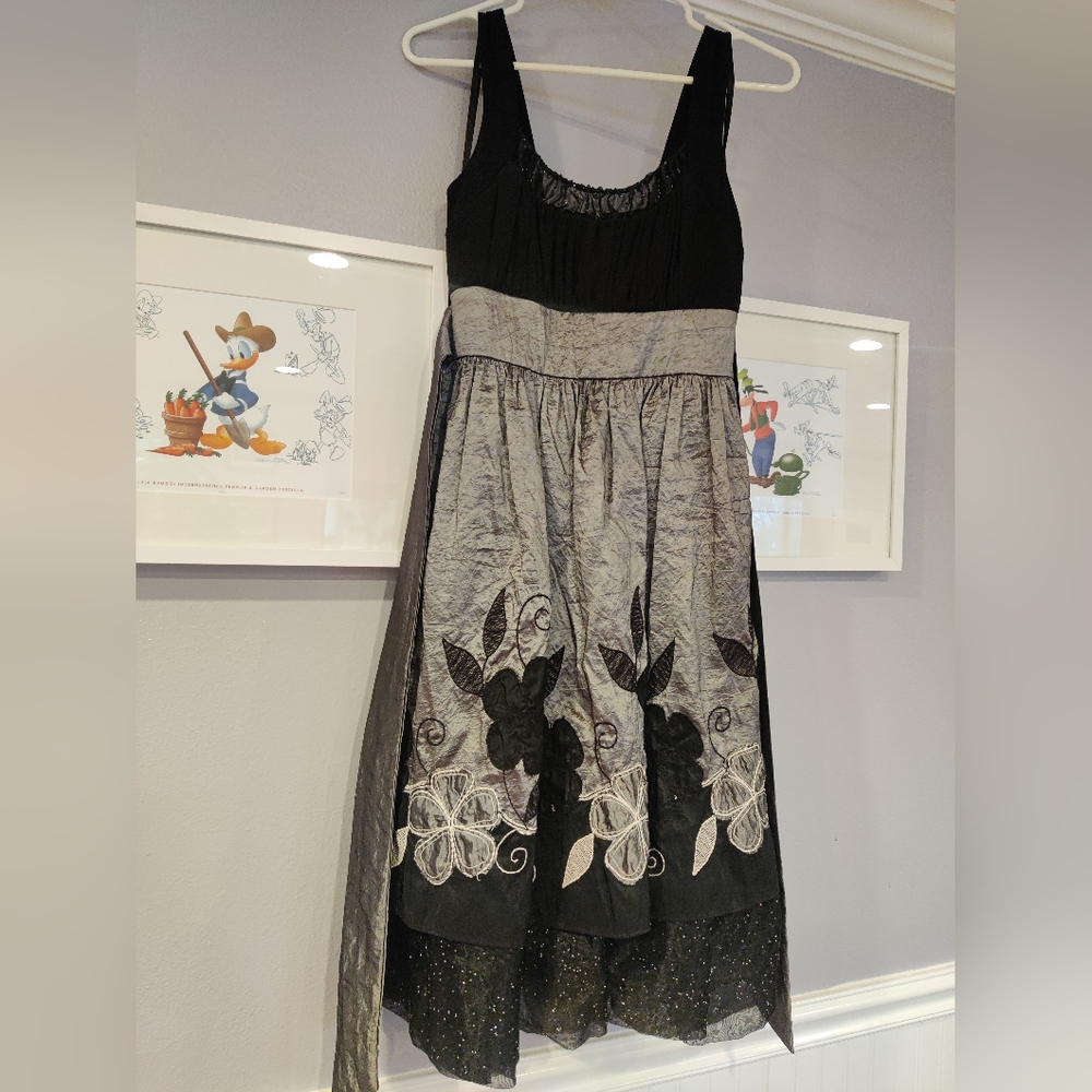 Knee length, black and grey homecoming dress